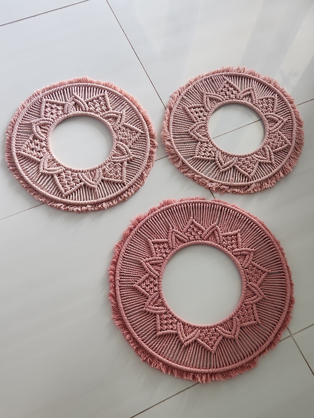 Boho Pink Macramé Round Wall Decorations